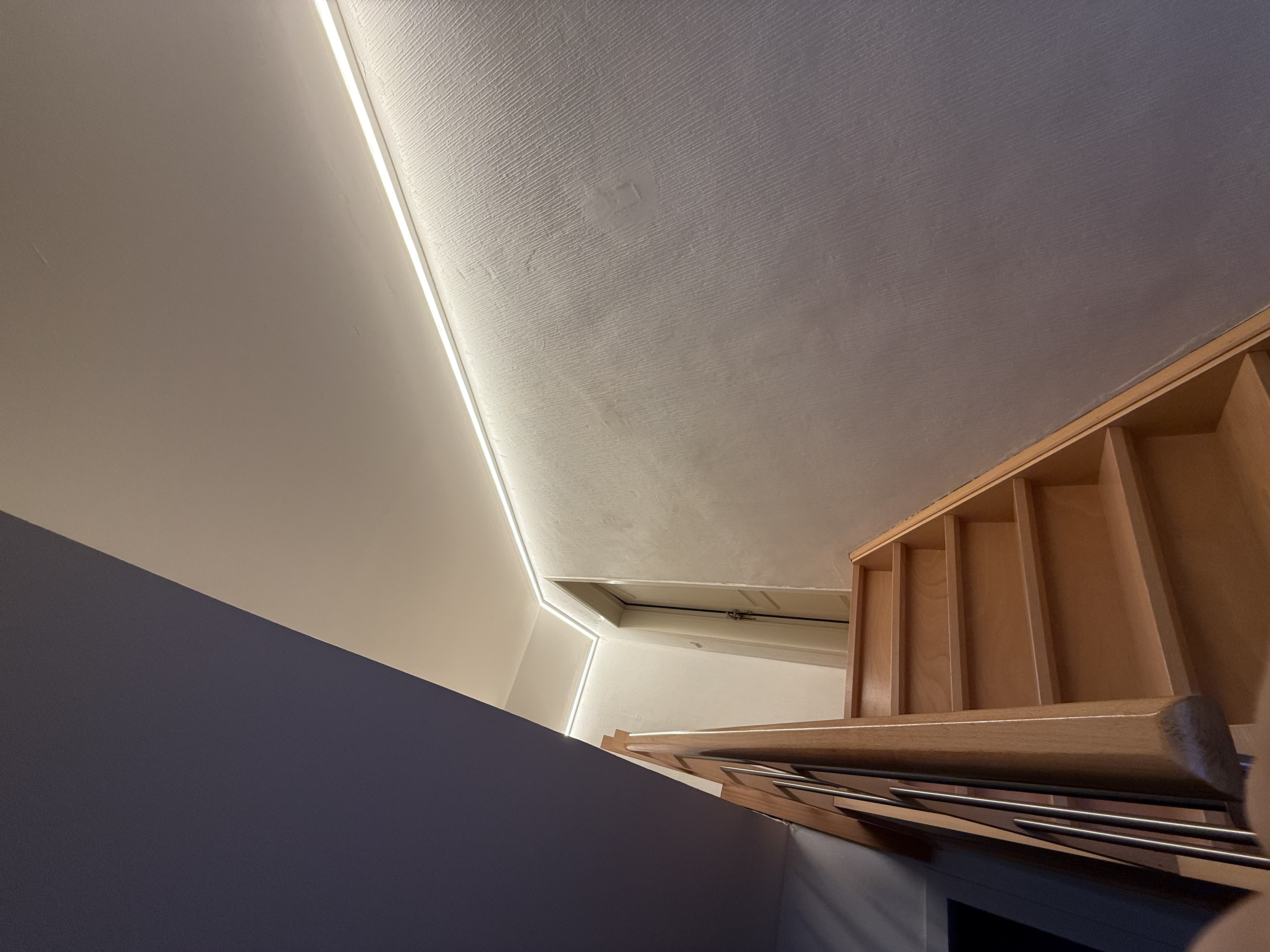 Plafond met ledverwerking
